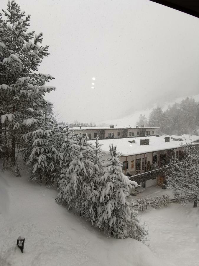 Appartment Fuzzy سولدن المظهر الخارجي الصورة